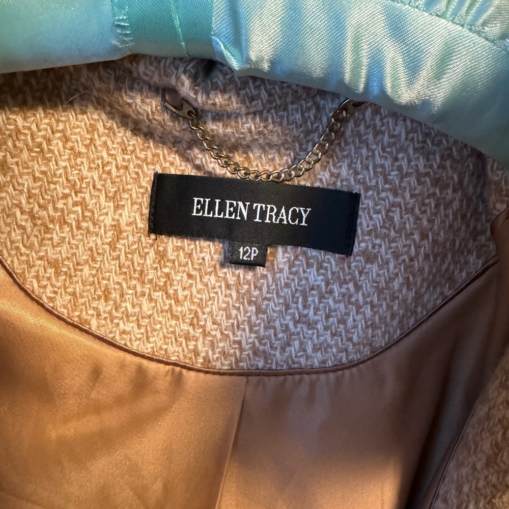 Ellen Tracy Women’s Wool Tweed blend Jacket - 12P - Picture 3 of 5